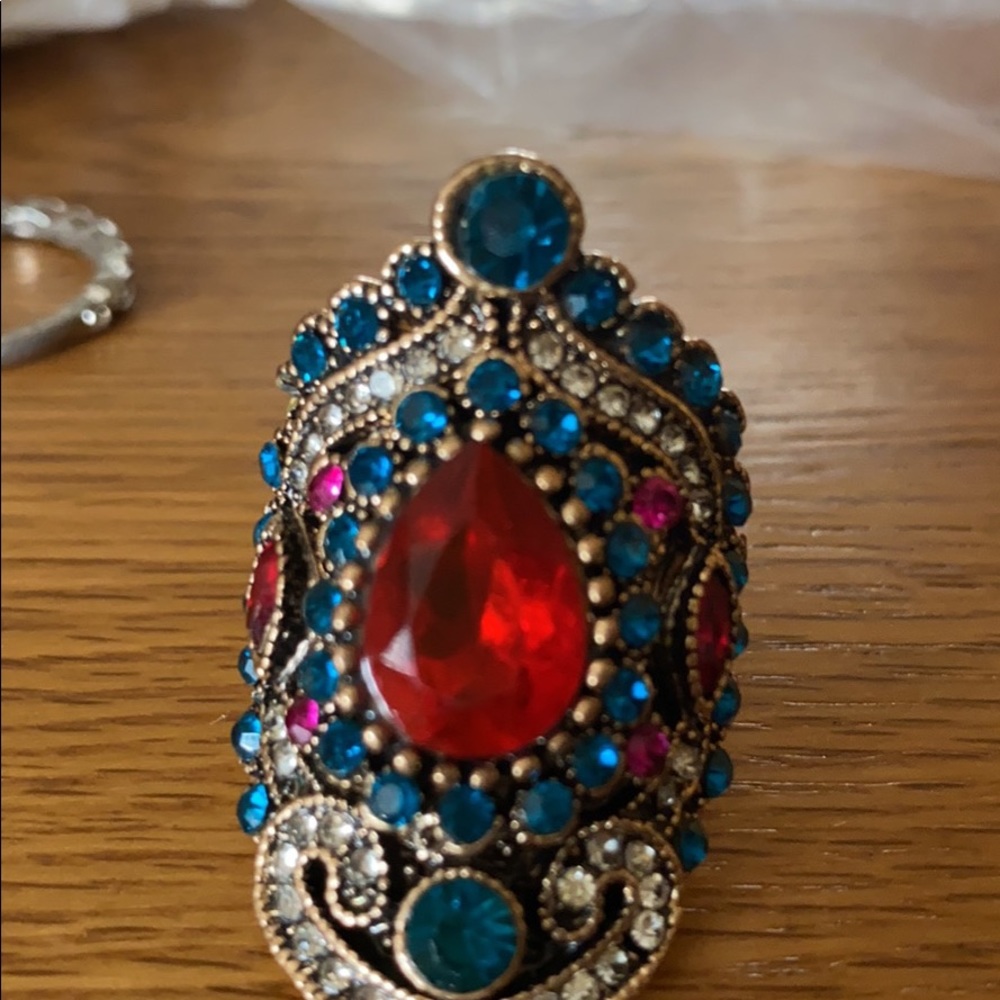 Colorful Jeweled Ring - Picture 5 of 11